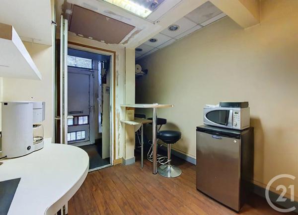 à vendre  136,30 m 2   COLOMBES  - 92