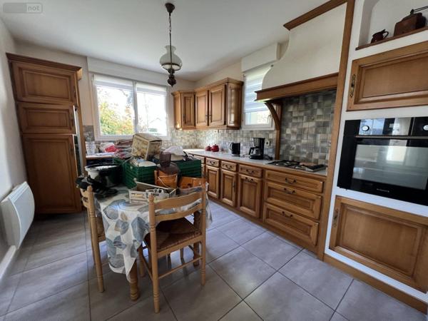 Maison à vendre à Châteaugiron en Ille-et-Vilaine (35410), ref : VM2485-35018