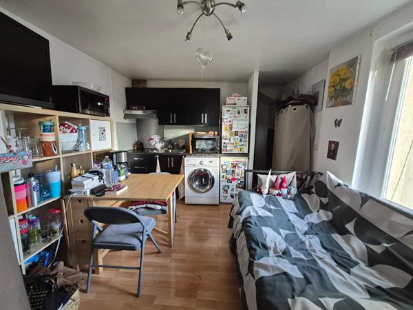 Appartement Saint Germain En Laye 2 pièces26.44 m2 €199 000 ** - Référence 17822