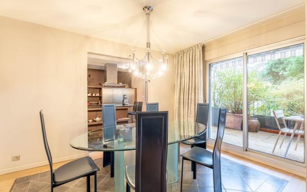 Appartement à vendre    6 pièces • 130,25 m2 Villefranche-sur-Saône