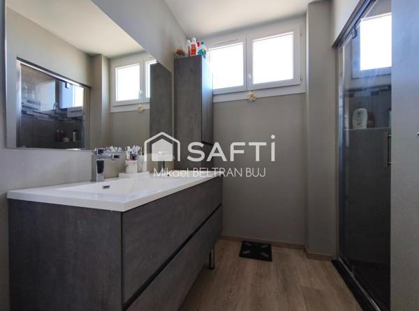 Frontignan – T3 traversant rénové, entre lumière et sérénité