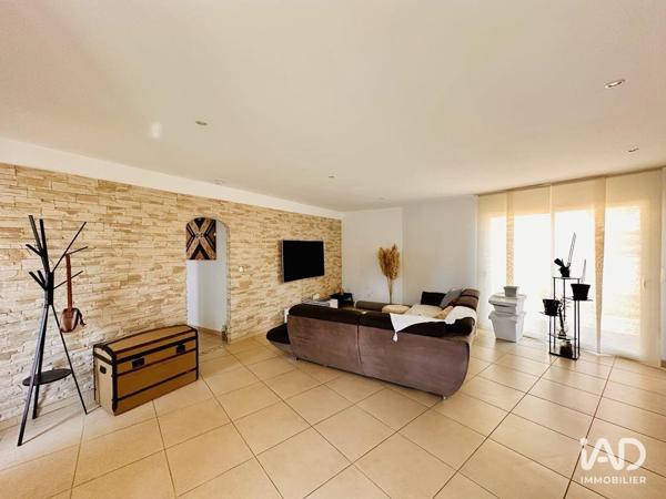 Maison à vendre 4 pièces 90 m² Villemoustaussou