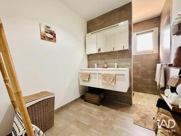 Maison à vendre 4 pièces 90 m² Villemoustaussou