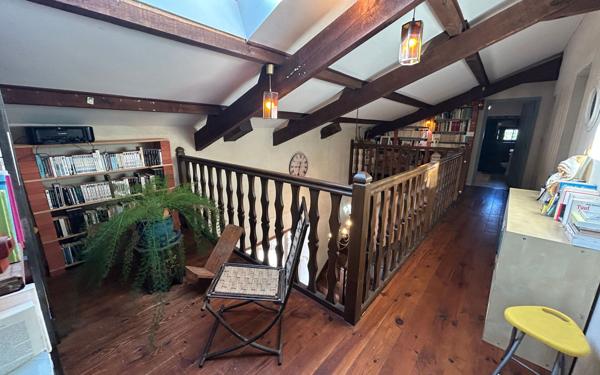 Maison à vendre    7 pièces •  Gamarde-les-Bains