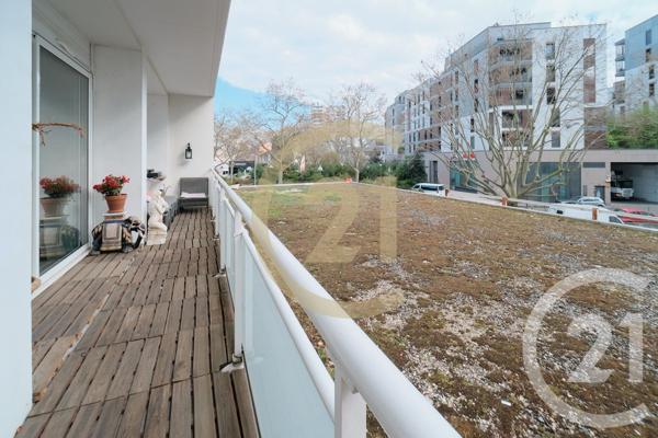 Appartement T4 à vendre  4 pièces - 97,81 m2 LYON - 69008