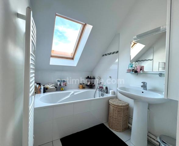 Maison individuelle de 130 m² habitables - 4 chambres - jardin et grand garage MARQUETTE LEZ LILLE (59)