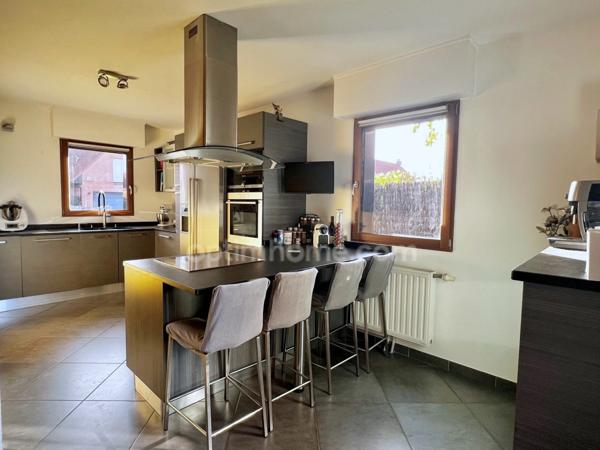 Maison individuelle de 130 m² habitables - 4 chambres - jardin et grand garage MARQUETTE LEZ LILLE (59)