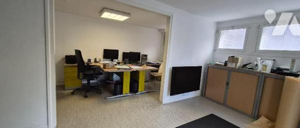 RARE SUR LE MARCHE

A 2 pas du centre ville et des berges de la liane, venez découvrir cette ...