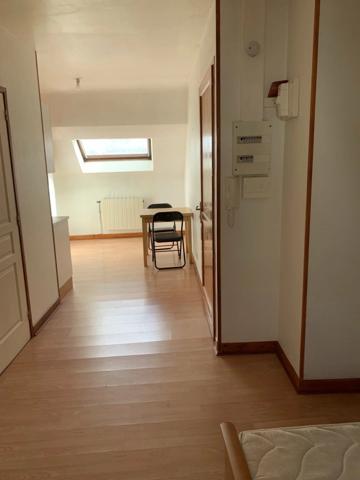 Location                                                      Appartement
                        
                     1 pièces                      35 m2                     à Saint-Quentin