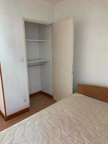 Location                                                      Appartement
                        
                     1 pièces                      35 m2                     à Saint-Quentin