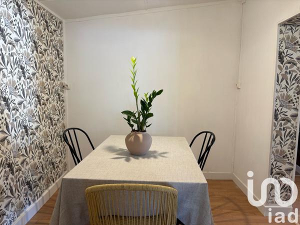 Location maison 5 pièces 70 m² Saint-Denis