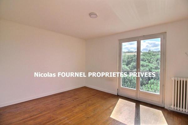 Maison Le Chambon Feugerolles 11 pièce(s) 231.86 m2