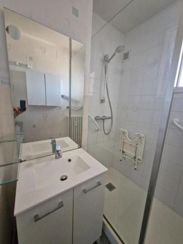 ROANNE - APPARTEMENT T3