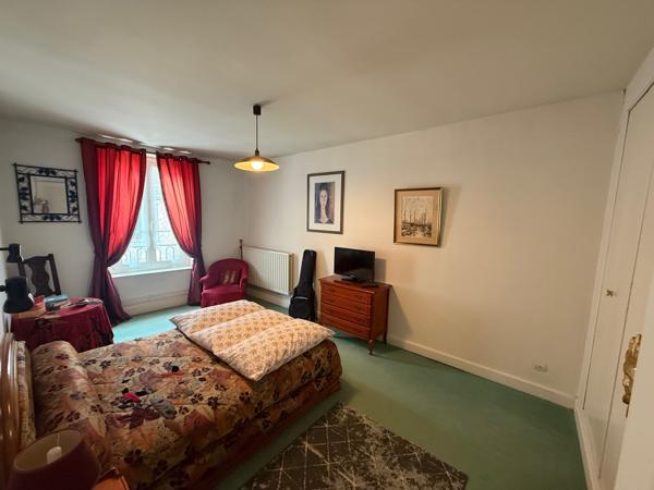 Crécy-la-Chapelle (77580) Maison 7 Pièces centre de crécy 173m²