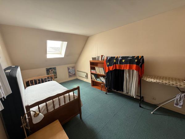 Crécy-la-Chapelle (77580) Maison 7 Pièces centre de crécy 173m²