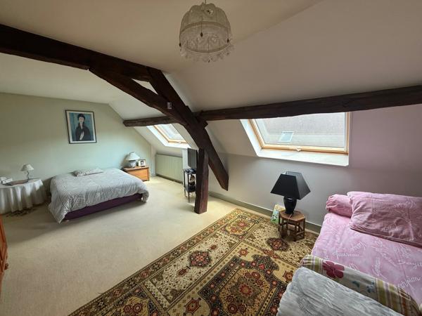 Crécy-la-Chapelle (77580) Maison 7 Pièces centre de crécy 173m²