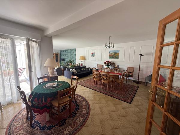 Crécy-la-Chapelle (77580) Maison 7 Pièces centre de crécy 173m²