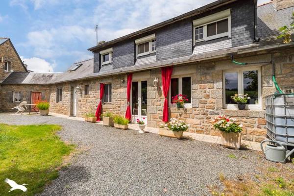 Maison à vendre |  Bégard |  6 pièces | 165 m²