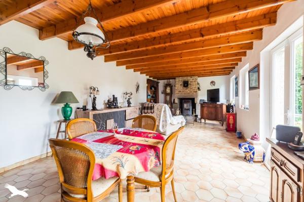 Maison à vendre |  Bégard |  6 pièces | 165 m²