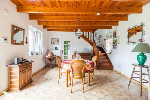 Maison à vendre |  Bégard |  6 pièces | 165 m²