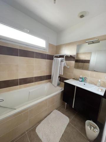 34990 JUVIGNAC 10 MINUTES DE MONTPELLIER AU CALME ABSOLU