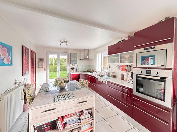 EXCLUSIVITE - MAISON BRUZ - 4 CHAMBRES - EXPOSITION SUD