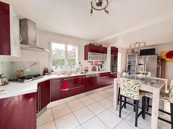 EXCLUSIVITE - MAISON BRUZ - 4 CHAMBRES - EXPOSITION SUD