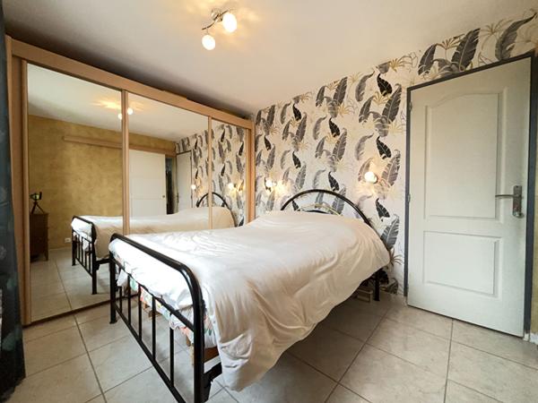 EXCLUSIVITE - MAISON BRUZ - 4 CHAMBRES - EXPOSITION SUD