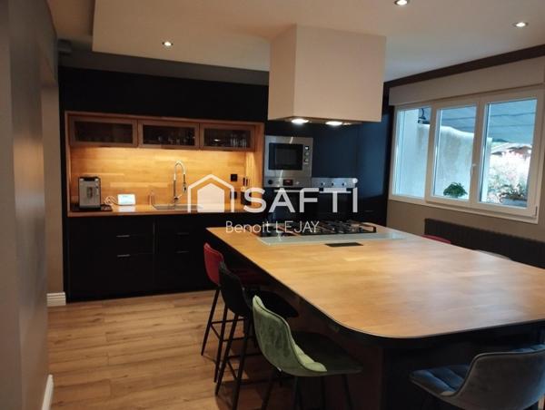 maison semi individuel - 6 pièces - 116m²