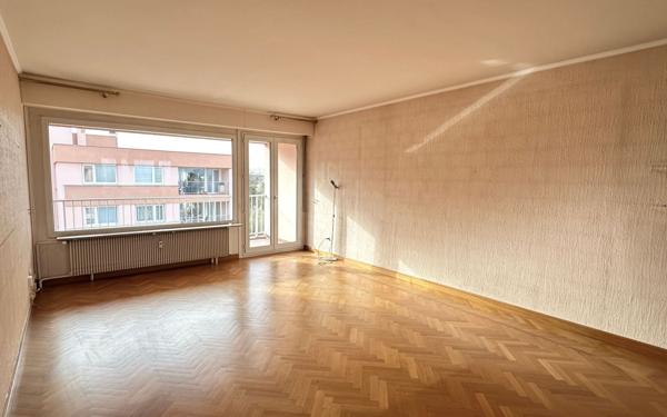 Appartement à vendre    4 pièces • 94 m2 Bischheim