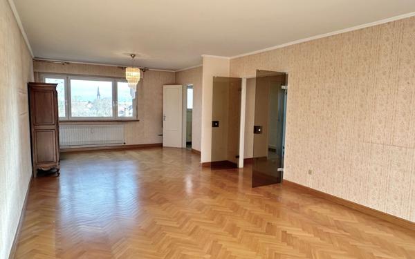 Appartement à vendre    4 pièces • 94 m2 Bischheim