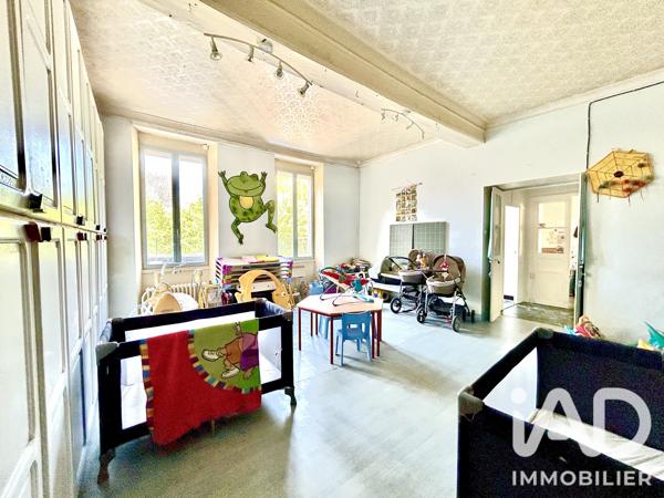 Maison à vendre 11 pièces 281 m² Villeneuve-sur-Yonne