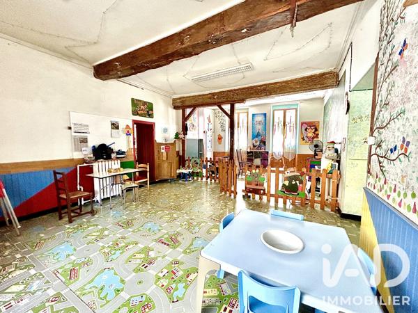 Maison à vendre 11 pièces 281 m² Villeneuve-sur-Yonne