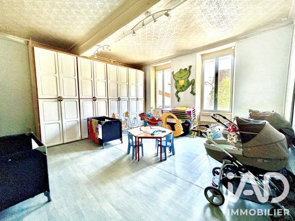 Maison à vendre 11 pièces 281 m² Villeneuve-sur-Yonne