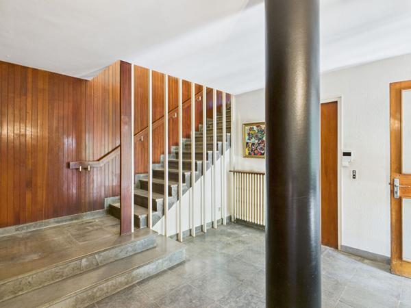 MAISON D'ARCHITECTE 300m² sur PARCELLE 27000m² MONTELIMAR 26200