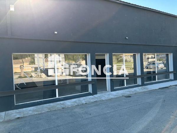 Location Local commercial 5 pièces 190 m² - 1690 ROUTE DE LYON Soyon 07130