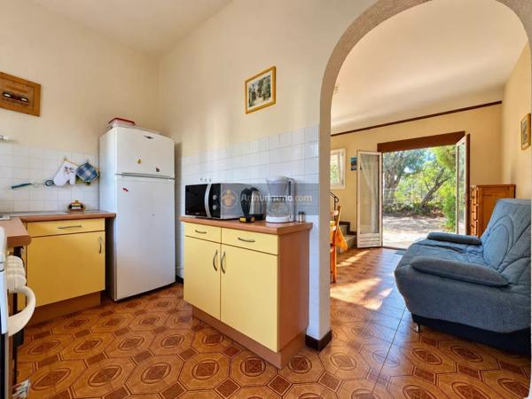 Vente                                                      Appartement
                        
                     3 pièces                      45 m2                     à Saint-Aygulf