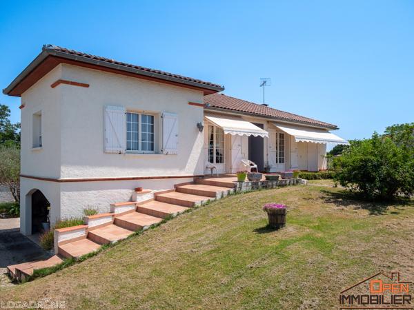 Villa T 4 avec piscine