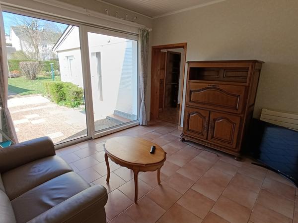 Maison de bourg – 90 m² – Jardin 400 m² – Centre de Loué