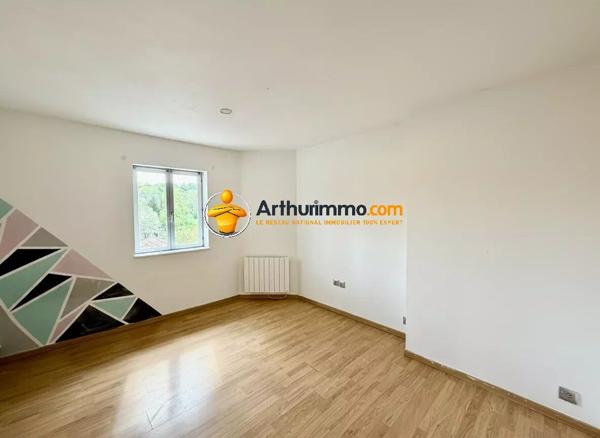 Vente                                                      Maison
                        
                     5 pièces                      118 m2                     à La Ferté-sous-Jouarre