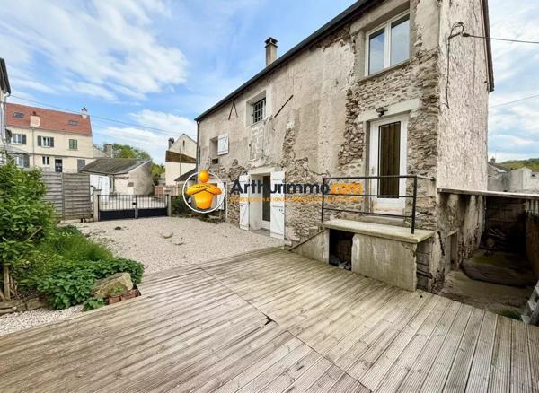 Vente                                                      Maison
                        
                     5 pièces                      118 m2                     à La Ferté-sous-Jouarre