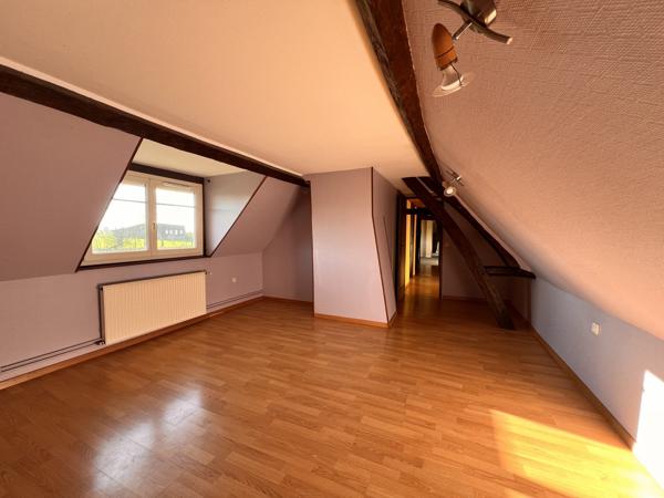 Yerville- Longère de 145 m2 4 chambres avec Vie de plain-pied
