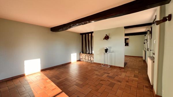 Yerville- Longère de 145 m2 4 chambres avec Vie de plain-pied