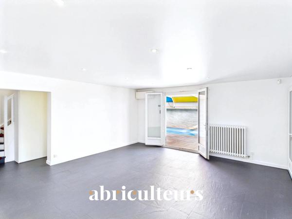 Maison familiale dans un confort moderne avec piscine intérieure en vente à Rillieux-la-Pape (69140)