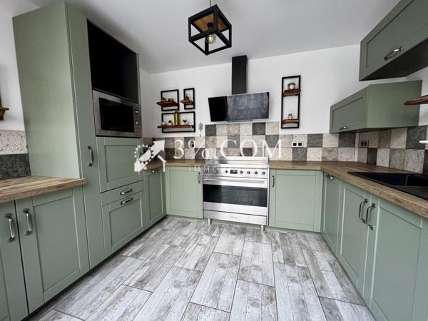 Maison 12 pièce(s) 7 chambre(s) 269 m²