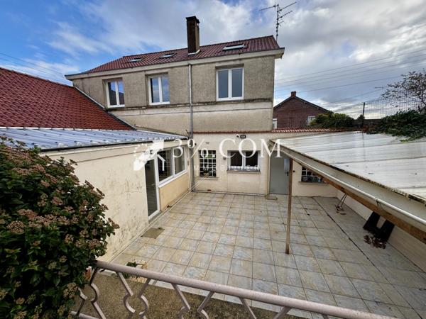 Maison 12 pièce(s) 7 chambre(s) 269 m²