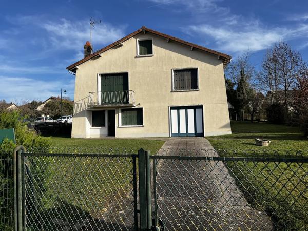 Maison individuelle au centre-ville avec une vue imprenable