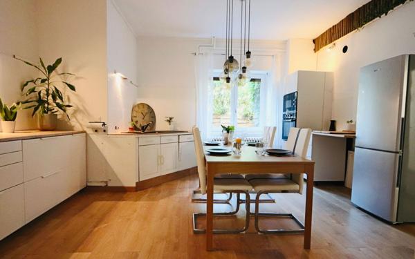 Appartement à vendre    5 pièces • 117,97 m2 Écully