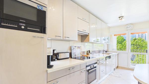 Nouveauté - 2 pièces de 67 m² - Balcon - DPE C - 10 min métro Ligne 14