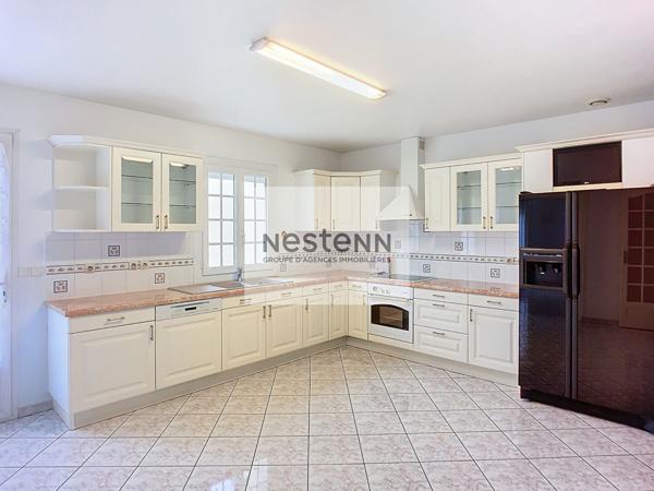 A Vendre - Maison Leuville Sur Orge 153 m² environ - 7 pièces - 5 chambres - Terrain 558 m² - Jardin - Terrasse - Proche N20 _ N104 , Commerces